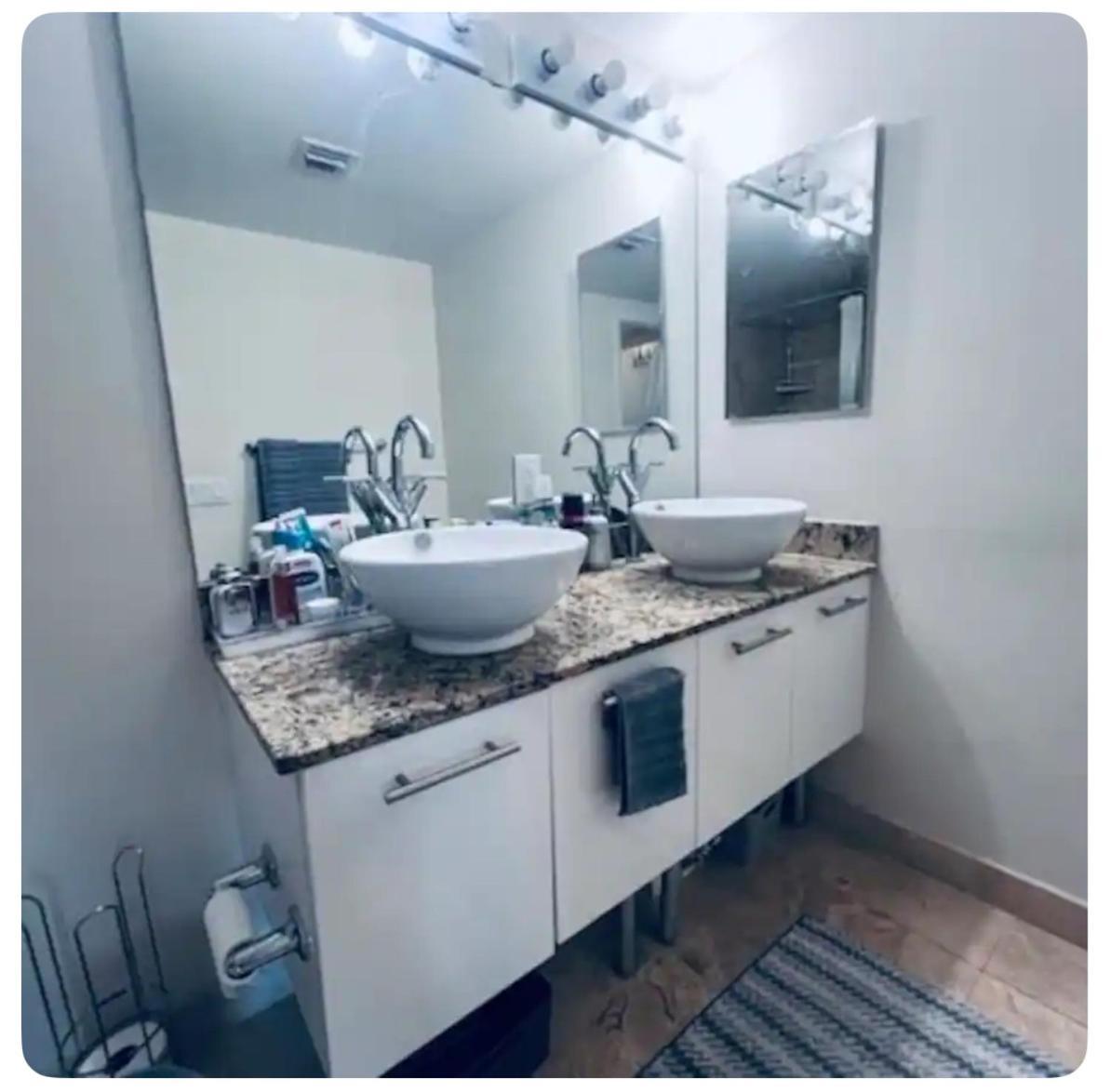 2 Story Loft Downtown Miami Apartment Bagian luar foto