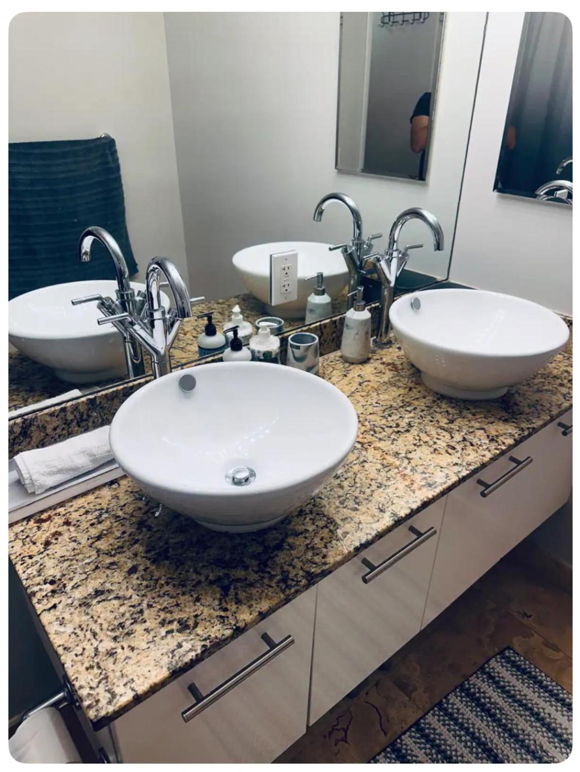 2 Story Loft Downtown Miami Apartment Bagian luar foto